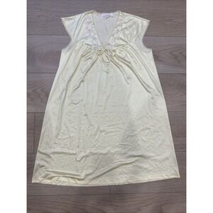 VTG Light Yellow Sheer Satin Nightgown Sz LG Floral Lace Trim Granny Nightie